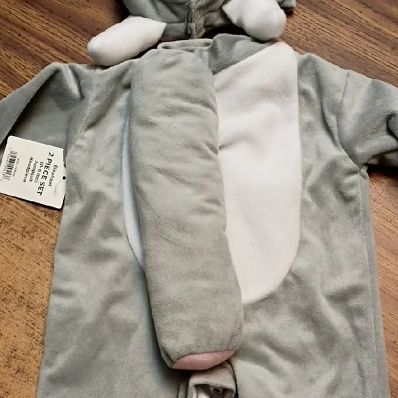 ๐ Gray Elephant Costume with Pink Ears Size 0-6 Months - Picture 3 of 12